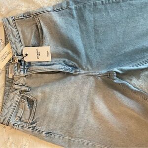Forever 21 - Brand New - Jeans - Size 28
